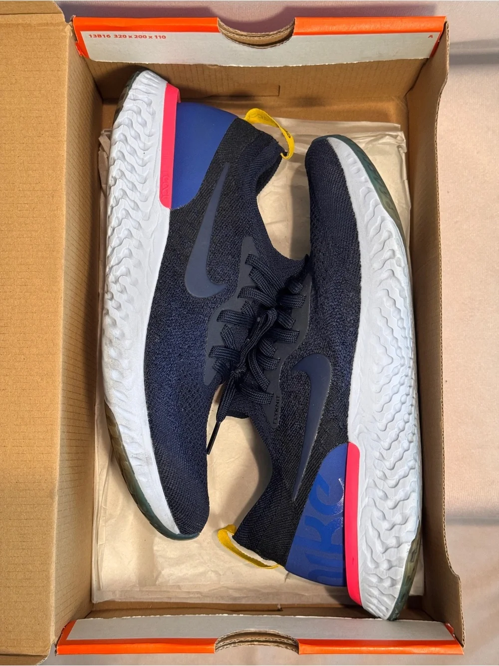 Nike 2018 Wmns Epic React Flyknit 'College Navy'